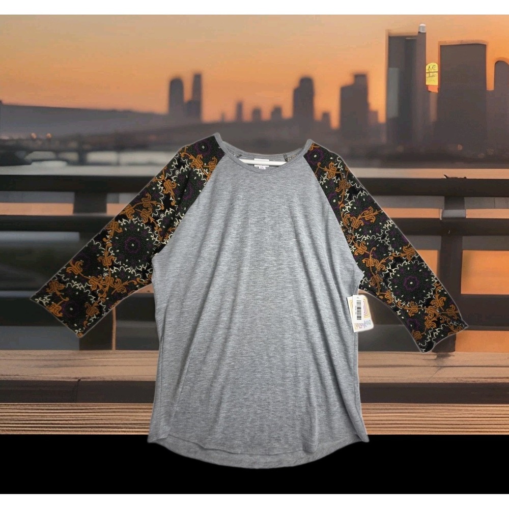 LuLaRoe "Randy" Baseball Tee in Bohemian Paisley & Floral Medallion SZ: 2XL NWT